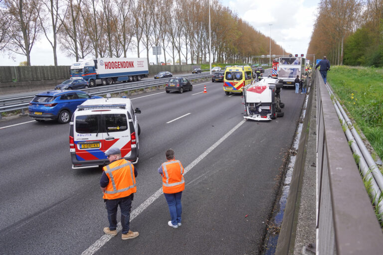 Forse file op A20 door ongeval ter hoogte van Nieuwerkerk aan den IJssel